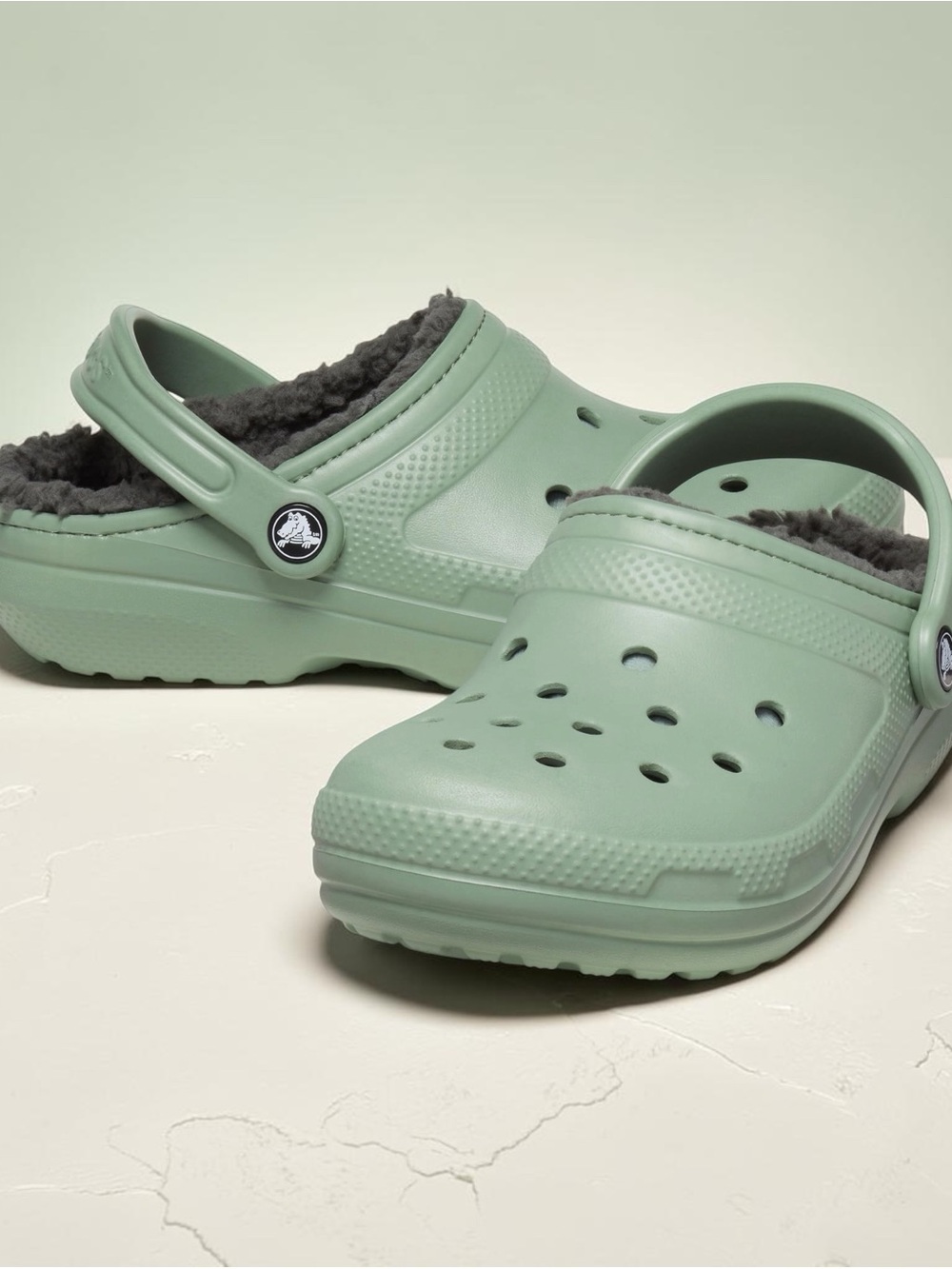 Crocs Classic Lined Clog US Size Womens 5/Mens 3 NWT
